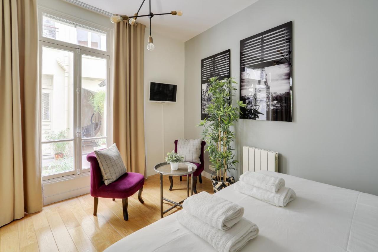 Charmant Studio Au Coeur De Paris Pour 2 Personnes By Weekome Exterior photo